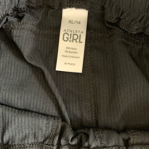 🔥ATHLETA GRILS 🔥 - Picture 4 of 5